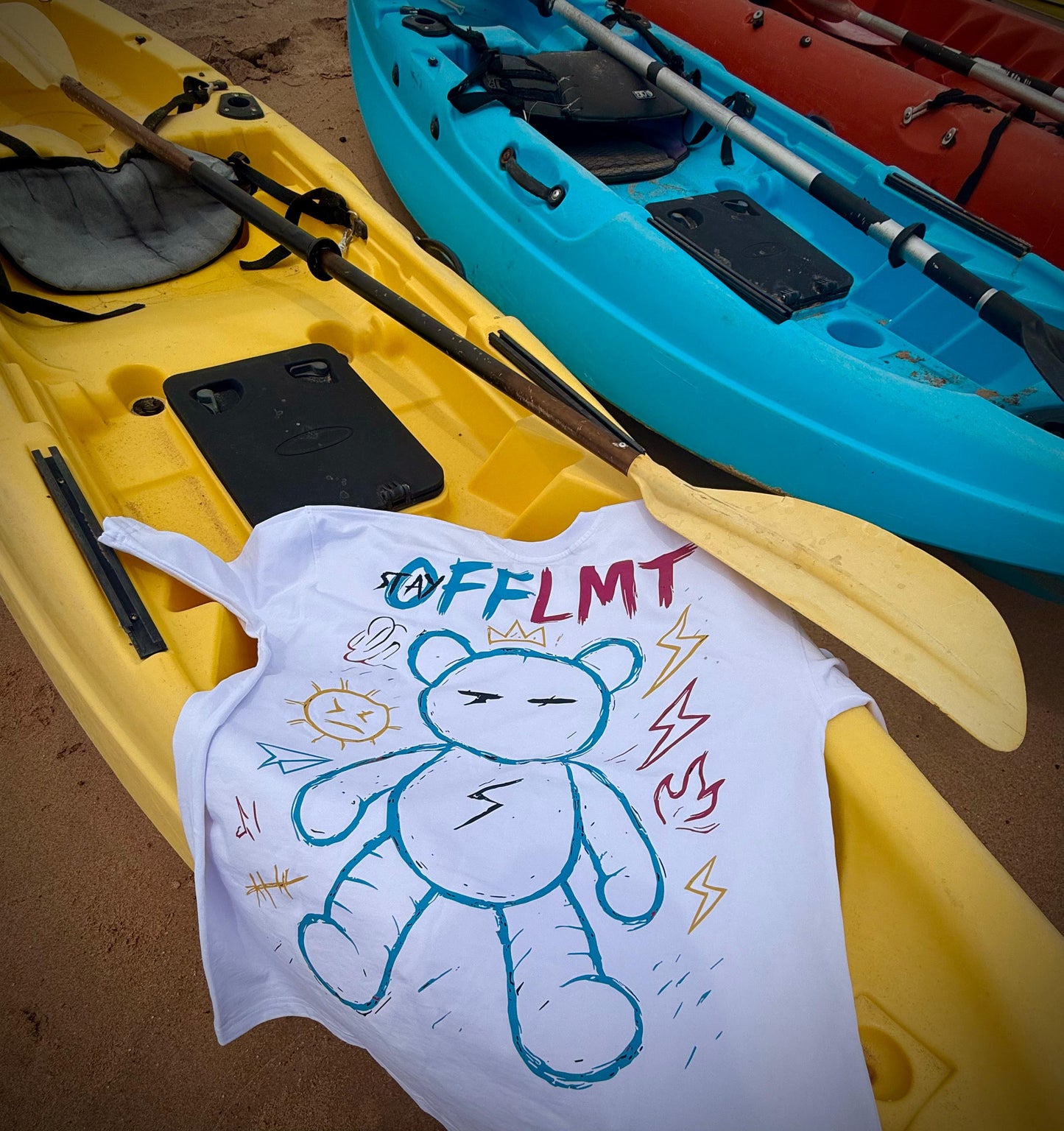 Summer Vibes Tee
